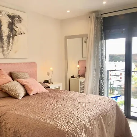 Villa Luxury Chelsea For Golf & Relax In Location