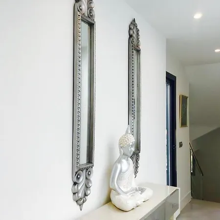 Luxury Chelsea For Golf & Relax In Location *